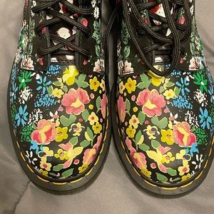 Brand new, never worn. Sold out, multi colored Pascal.